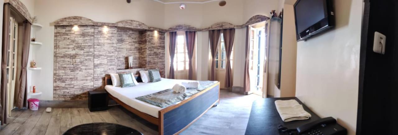 Shiva Ganges View Guest House Варанасі Екстер'єр фото