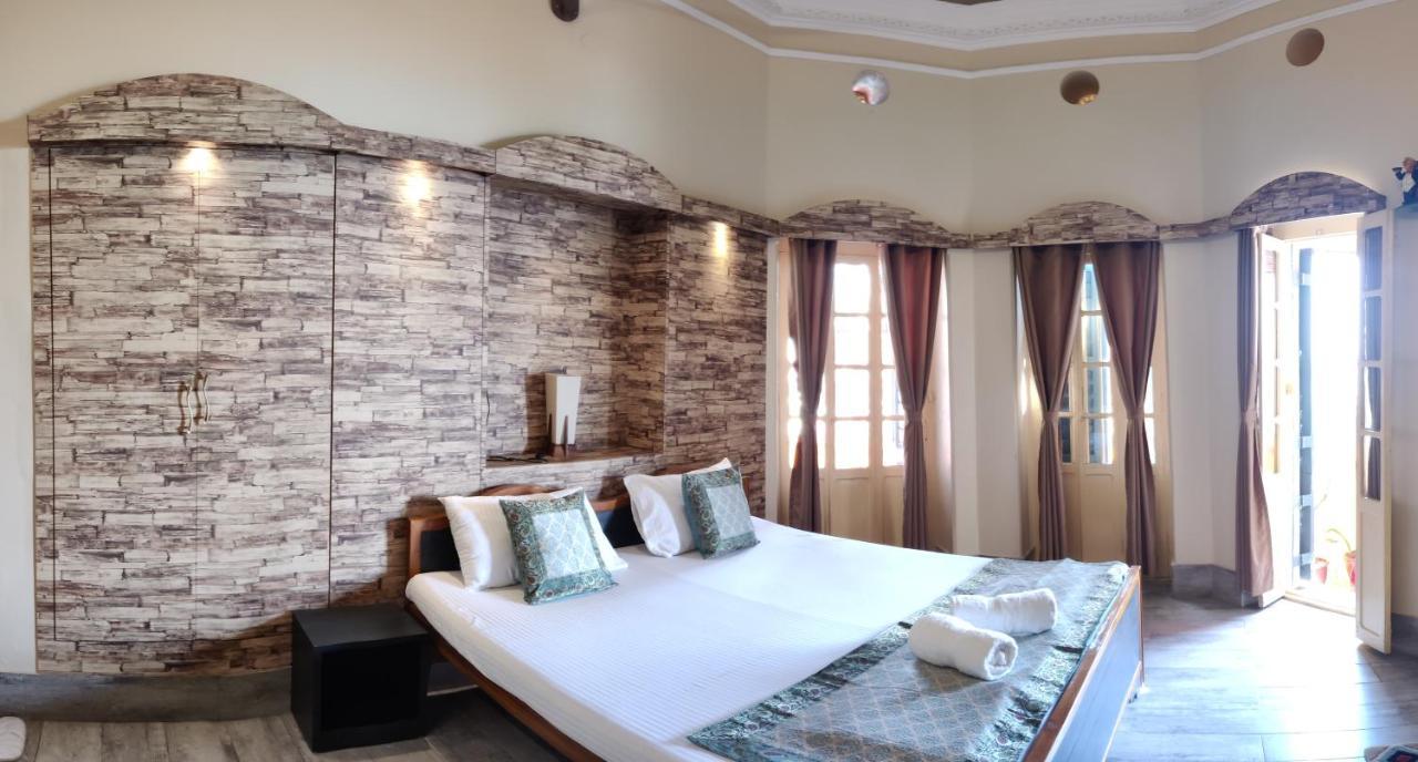 Shiva Ganges View Guest House Варанасі Екстер'єр фото